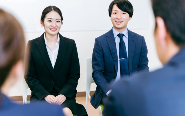 リクルート